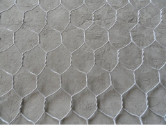 擰編鐵絲網(wǎng)