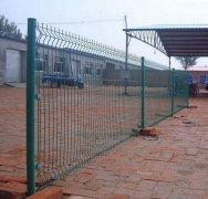 鐵絲網(wǎng)圍欄