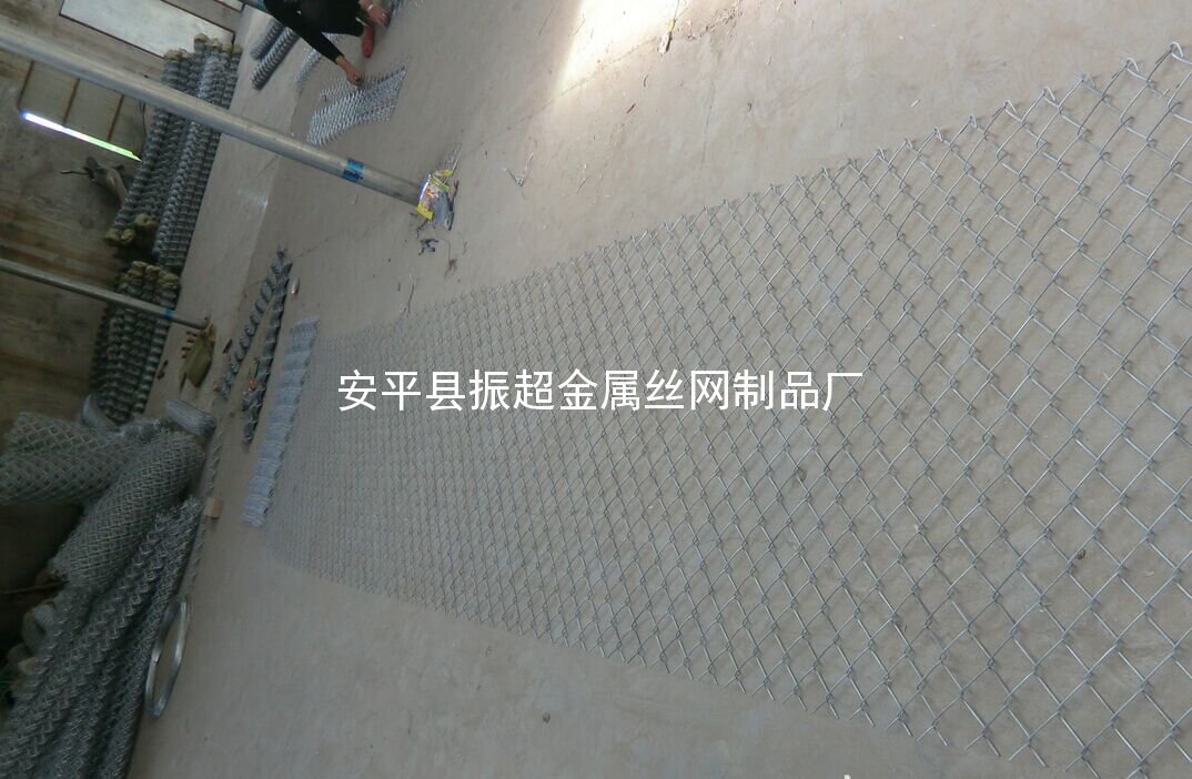 勾花網(wǎng)制作-安平縣振超金屬絲網(wǎng)制品廠m.985azk.cn